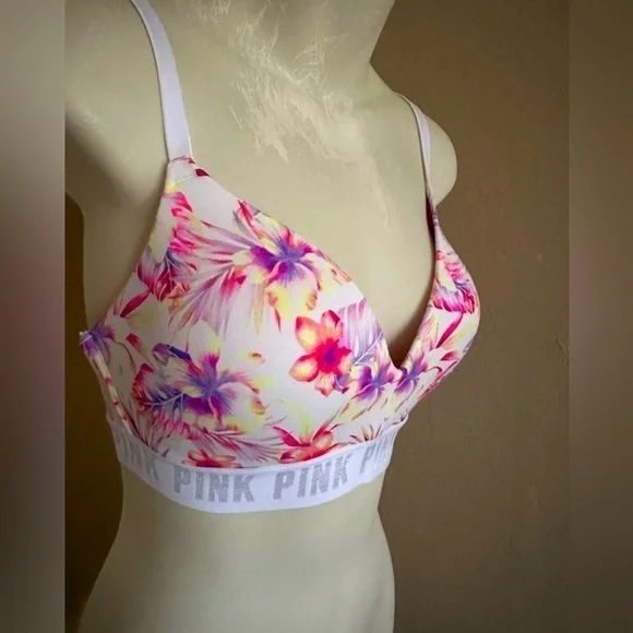 Pink by Victoria Secrets/Sports bra - Picture 2 of 6